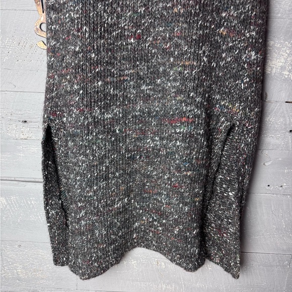 Wilfred wool blend sleeveless cardigan with pockets - Picture 2 of 5